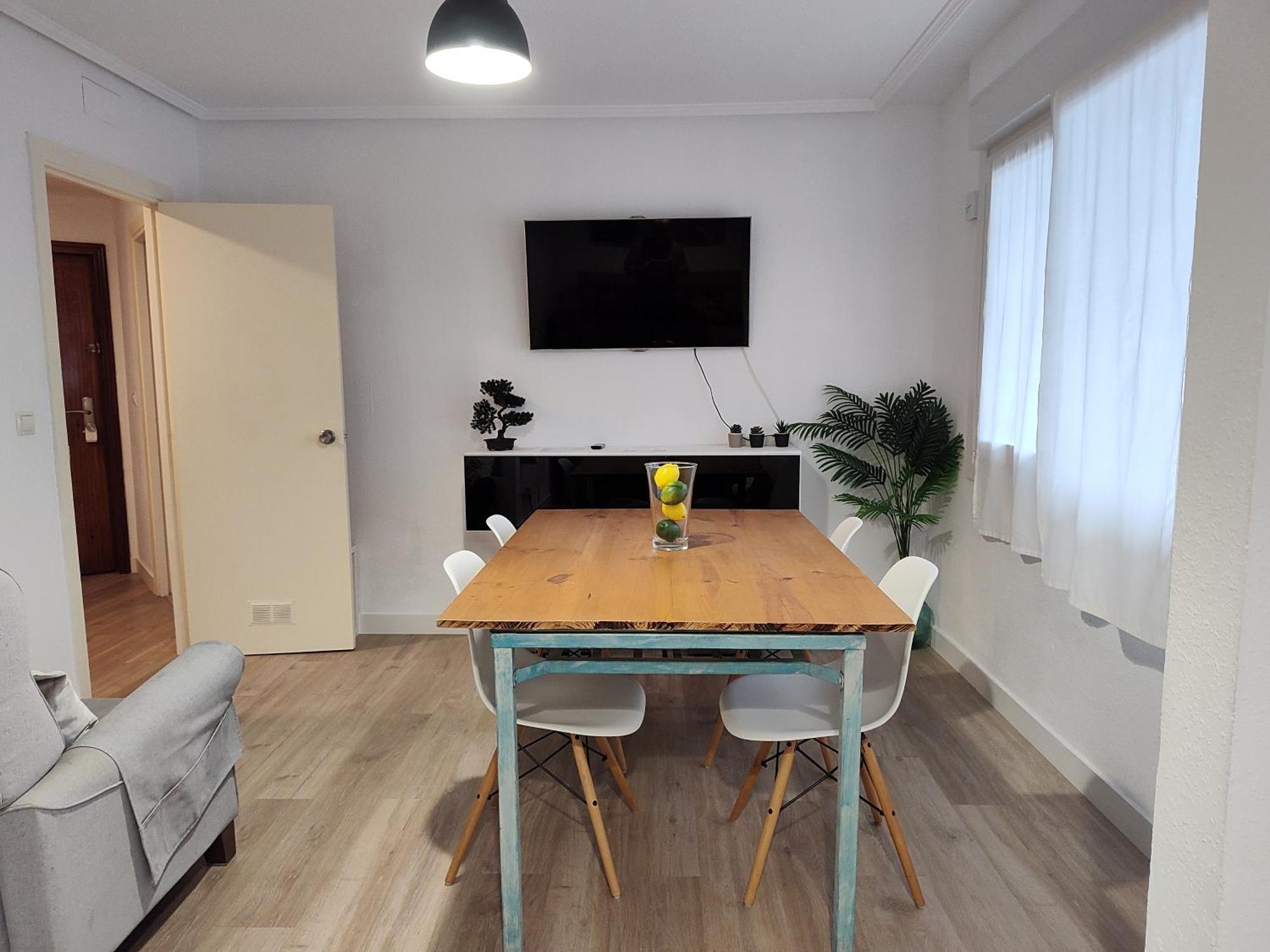 Apartamento Entero Con Desayuno Incluido Y Parking Gratuito, A 3 Km De Playa Con Aire Acondicionado Muskiz Luaran gambar